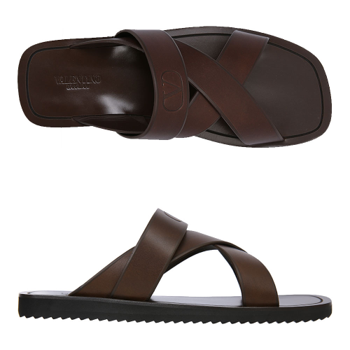 [국내/당일]22SS XY0S0F76 EDJ KG8 발렌티노 클래식 로고 브라운 샌들